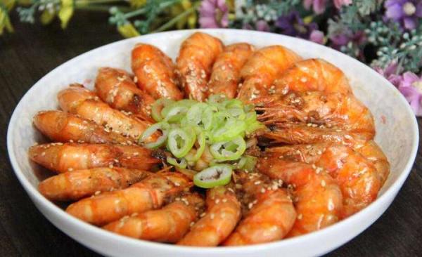 山東70後夫妻，年夜飯必備的5道菜，營養又解饞，如今卻遭人冷落