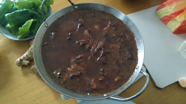 一個鍋子、一湯、一份米飯共163元,這樣的農家樂你還會去吃嗎? 一個鍋子、一湯、一份米飯共163元,這樣的農家樂你還會去吃嗎?