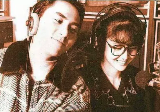 寶麗金雙子星，李克勤與黃凱芹的人生走向，為何中間夾著周慧敏？