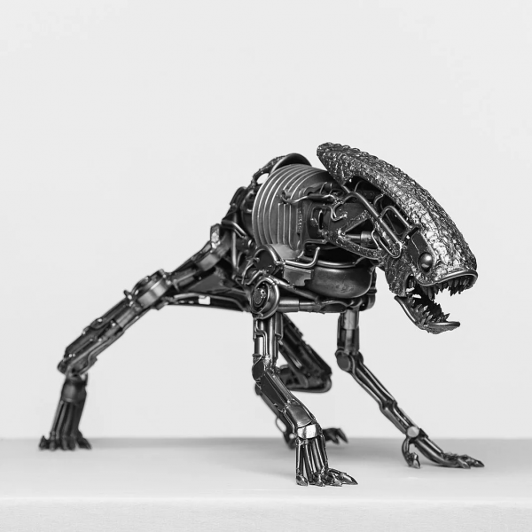 Denis Kulikov 和他的炫酷機甲風動物雕塑