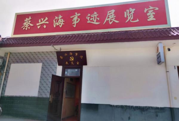 戰功多到驚呆工作人員，9人面對敵軍兩個連，為何拒絕支援