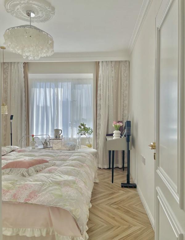 這是我們見過最浪漫的132㎡法式裝修，屋內乾淨到“一層不染”