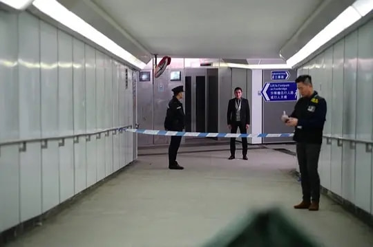 廖啟智遺作上映，多名港片“老戲骨”主演，然而4天票房才220萬