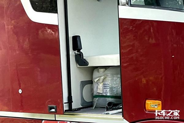 終於見到氫燃料牽引車了,這造型你們喜歡嗎? 終於見到氫燃料牽引車了,這造型你們喜歡嗎?