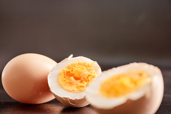 每週吃12個雞蛋和吃2個雞蛋的人,有何不同?來看研究結果 每週吃12個雞蛋和吃2個雞蛋的人,有何不同?來看研究結果