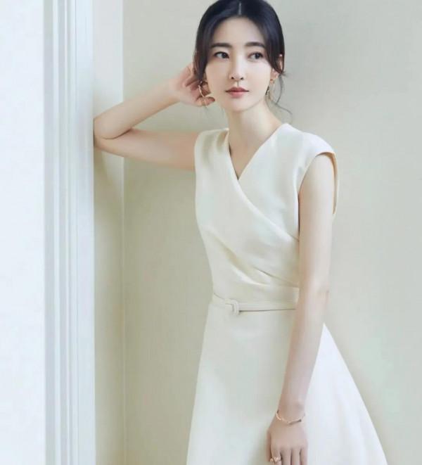 顏值高卻不怎麼火了的女星，你認識多少人呢？