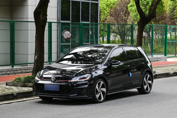 二手大眾 高爾夫 GTI:德系小鋼炮,樂趣十足,實用代步 二手大眾 高爾夫 GTI:德系小鋼炮,樂趣十足,實用代步