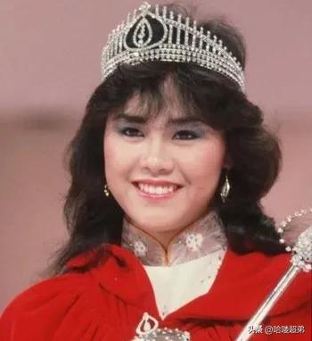 細數49位&OpenCurlyDoubleQuote;香港小姐&rdquo;冠軍：美人正在遲暮，再無歲月可回首