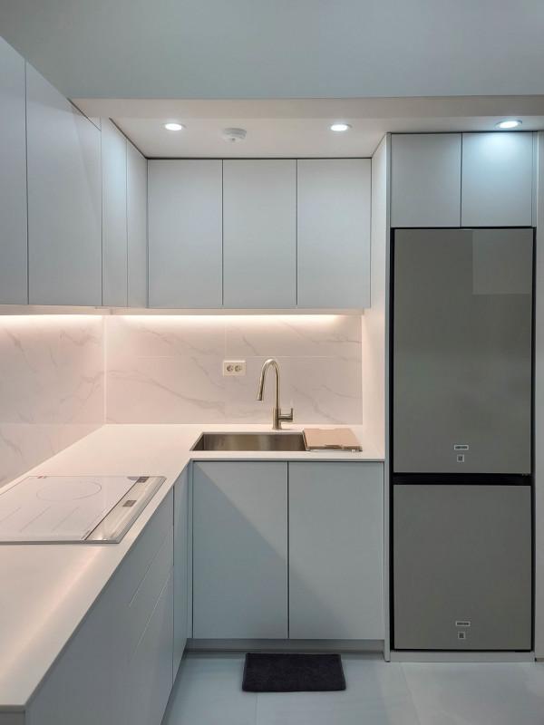 6米躍層公寓，面積50㎡挑空一半，現澆一半，業主：越空越顯大