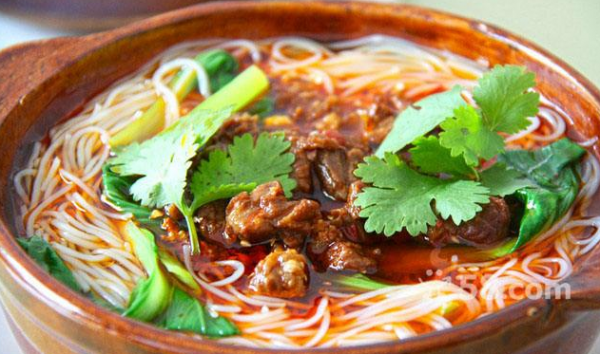 你不知道過橋面條的典故，是嗎？今天，讓我們來了解下它的故事