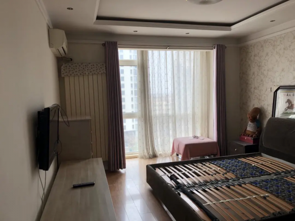 113㎡有娃之家空無一物，超大落地窗讓&OpenCurlyDoubleQuote;採光自由&rdquo;，絕了