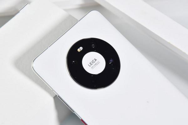 僅售6799元，麒麟9000&plus;鴻蒙OS2&period;0，最難買的華為5G旗艦再度開售