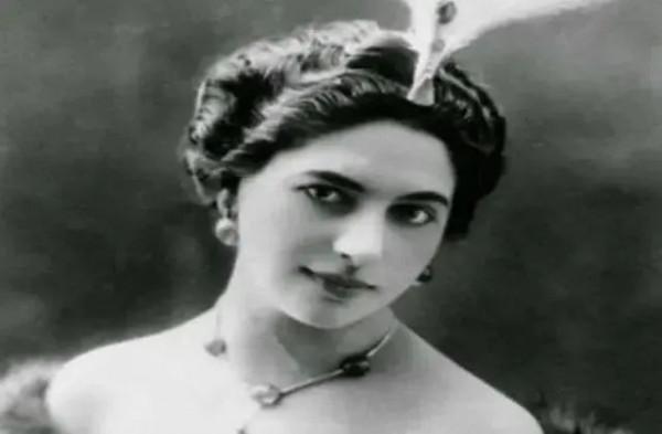 一戰間諜&OpenCurlyDoubleQuote;展翅雲雀&rdquo;&mdash;馬爾塔&CenterDot;里舍