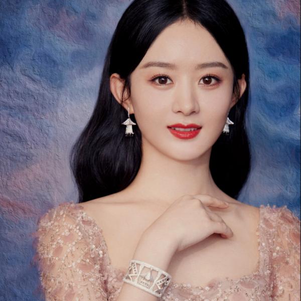 大灣區晚會群星爭奇鬥豔:王菲穿白裙如仙女,趙麗穎素色裙顯身材 大灣區晚會群星爭奇鬥豔:王菲穿白裙如仙女,趙麗穎素色裙顯身材