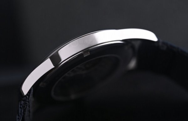 萬元級德系腕錶標杆：NOMOS Club 738.S4