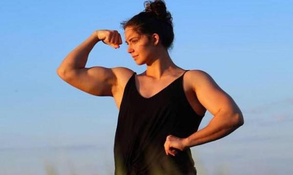 人類正在見證自己進化：手臂長出新血管，頸部出現新器官，進化論