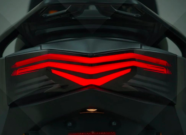 大陽全新電摩評測：搭載高速電機，時速60以上，續航115公里