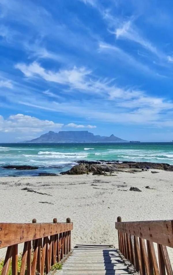 世界聞名的南非開普敦桌山風景區