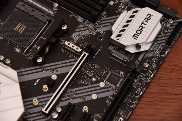 與其無端加價，不如頂格購買！藍寶石超白金RX6900XT評測