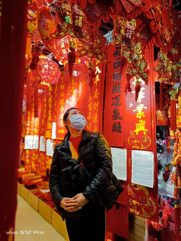 用vivo S12 Pro記錄，紅紅火火中國年