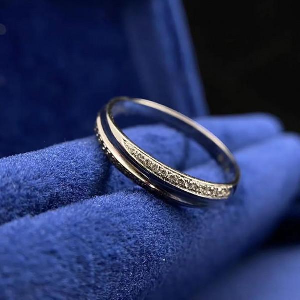 群鑲鑽石戒指估值多少？