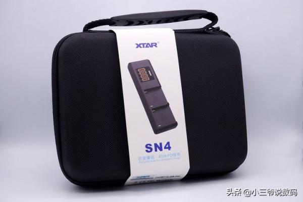 XTAR SN4相機充電器:模組化設計,以一頂四快速充電 XTAR SN4相機充電器:模組化設計,以一頂四快速充電