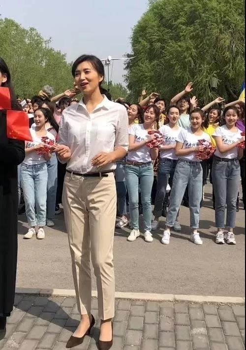 陳好16年前是“萬人迷”，如今仍然迷倒萬人，網友：這才是女人