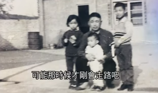 屈中恆:《春光燦爛豬八戒》播出21年,“孫悟空”回大陸探親演出 屈中恆:《春光燦爛豬八戒》播出21年,“孫悟空”回大陸探親演出