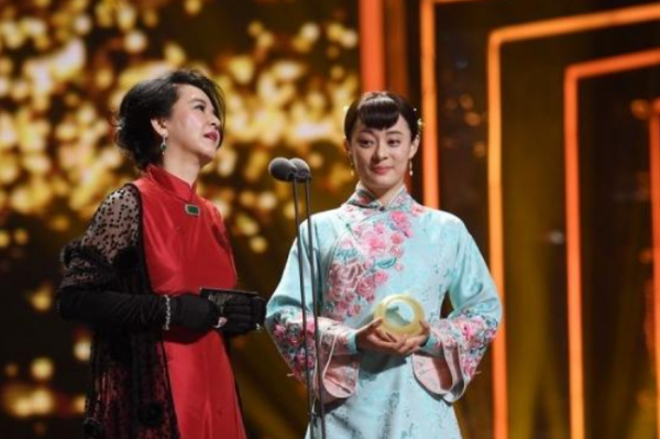 倪大紅是倪萍的妹夫、韓紅張一山是姑侄,沒想到這些明星互為親戚 倪大紅是倪萍的妹夫、韓紅張一山是姑侄,沒想到這些明星互為親戚