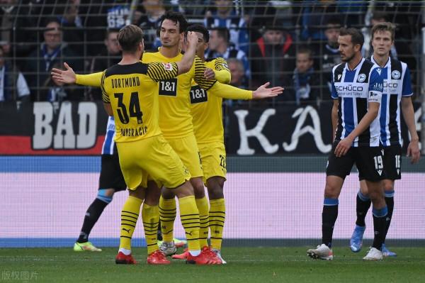 控球高達70%!3-1,拜仁勁敵迅速反彈,6連勝後上升至德甲第二名 控球高達70%!3-1,拜仁勁敵迅速反彈,6連勝後上升至德甲第二名