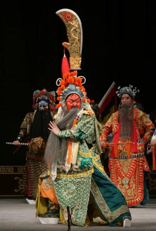 “豬八戒”馬德華：現實終娶到“嫦娥”恩愛49年零緋聞