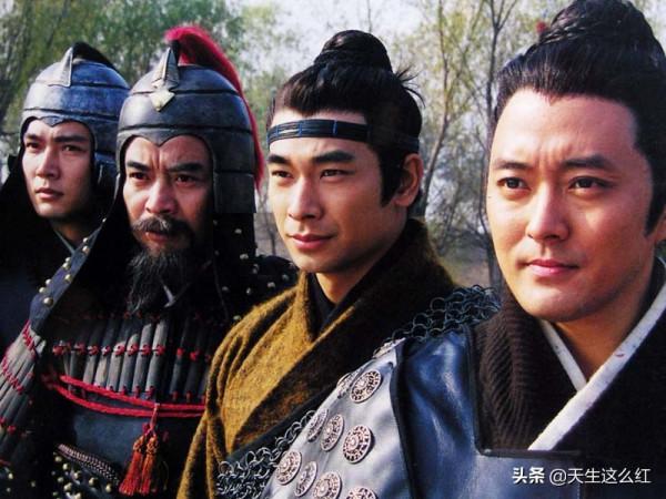 考眼力!小時候看過這兩對雙胞胎兄弟很多劇,卻根本沒分清誰是誰 考眼力!小時候看過這兩對雙胞胎兄弟很多劇,卻根本沒分清誰是誰