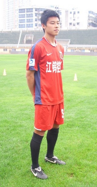 陳志釗，昔日邊路快馬，今朝中場指揮官