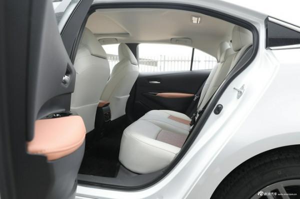 主打價效比 15萬左右的緊湊級轎車推薦