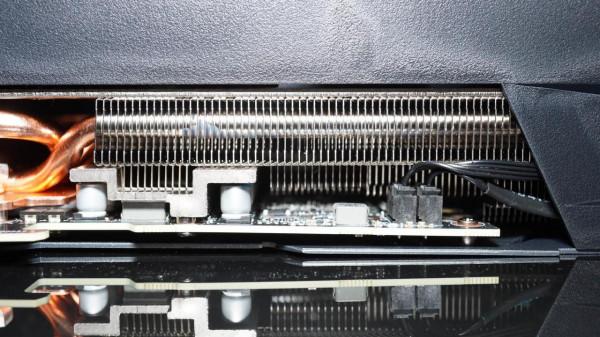 由一張令我很糾結的3080Ti顯示卡說起 由一張令我很糾結的3080Ti顯示卡說起