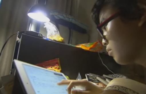 100萬日本人正在“消失”：躺在家裡，混吃等死