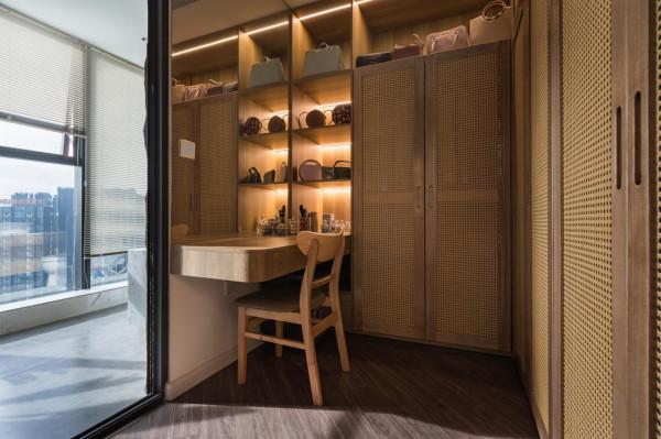 頂樓複式180㎡，浴缸放在陽臺“得意之作”，沒想到卻被吐槽了