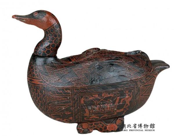 鴨子，身披落霞飛到尋常百姓家