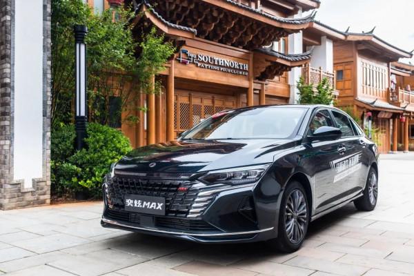 試駕風神奕炫MAX 1.5T：動力超綱，駕控歐風