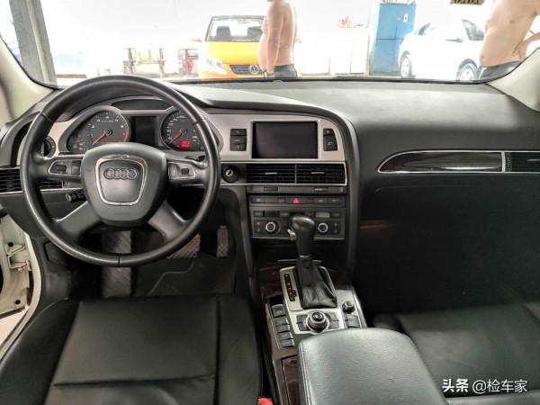 報價9萬塊的奧迪A6L,打開發動機艙檢測師直搖頭:冷卻液完全失效 報價9萬塊的奧迪A6L,打開發動機艙檢測師直搖頭:冷卻液完全失效