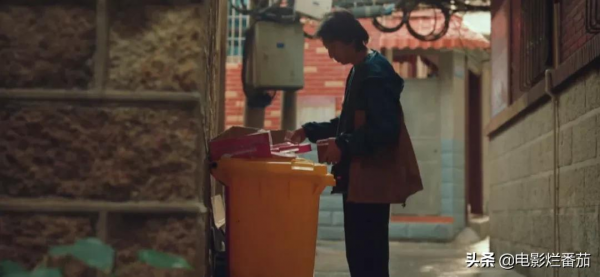 收視破1.8，排名第一！央視這部諜戰劇憑什麼這麼“豪橫”？