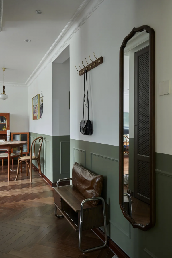 73㎡另類法式豪宅:廚房可以看電視,馬桶上面能洗手? 73㎡另類法式豪宅:廚房可以看電視,馬桶上面能洗手?