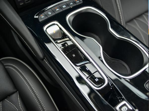 別克昂科威Plus艾維亞 七座版，尺寸有著明顯增加，更沉穩、大氣