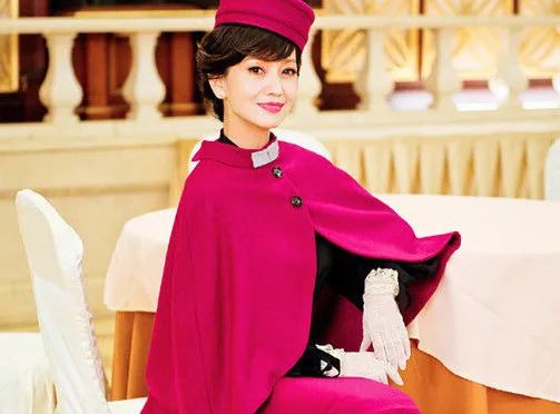 空姐、養豬工人、護士,這10位明星的第一份工作都和演戲沒關係 空姐、養豬工人、護士,這10位明星的第一份工作都和演戲沒關係