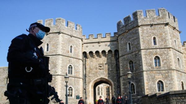 持弩男子威脅要“刺殺女王”，以“報復”英國的印度殖民罪行