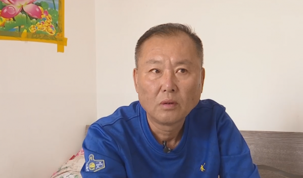 大媽工資不想動，還想要點零花錢，大爺：這麼大年紀，別玩心眼了