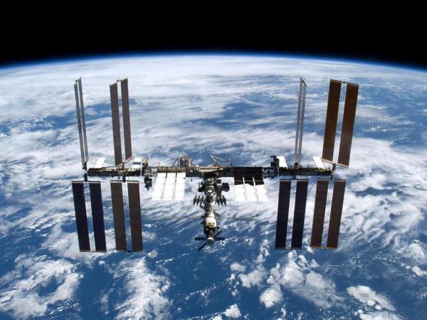 大型強子對撞機有什麼用？楊振寧等科學家為何反對我國建造？