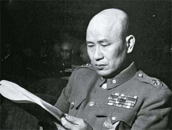 國軍師長,副師長及參謀長在軍隊中待遇如何?差得多嗎? 國軍師長,副師長及參謀長在軍隊中待遇如何?差得多嗎?