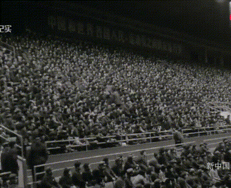 緬懷中國籃球英雄穆鐵柱！曾單場80分並兩勝美國隊，59歲英年早逝