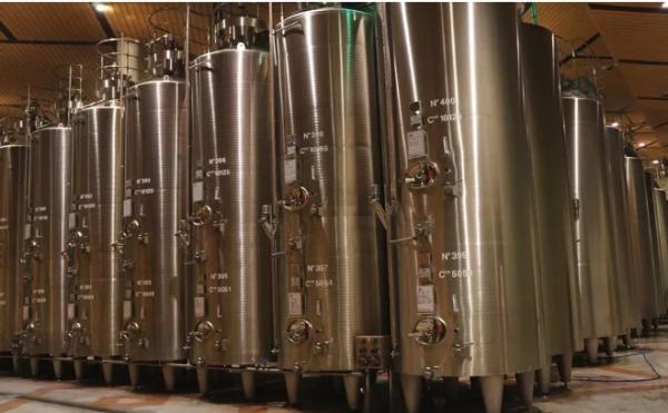 為什麼自釀葡萄酒不建議你喝？自釀葡萄酒有毒，這說法有什麼依據？